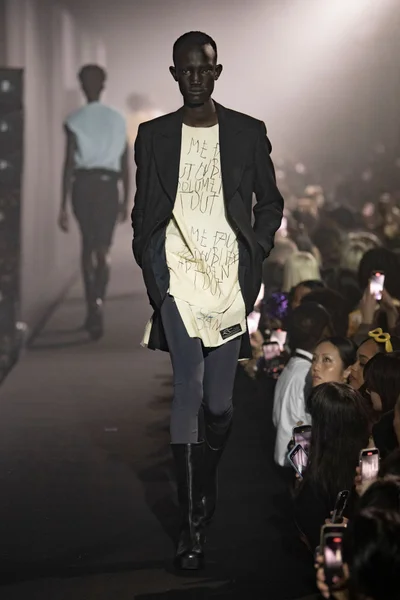 Look 52